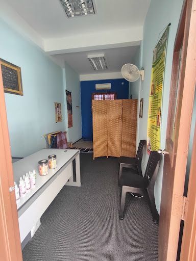 Pusat rawatan DSUFI (urutan dan bekam)