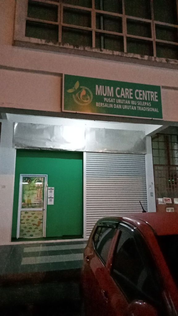 PUSAT URUTAN TRADISIONAL
