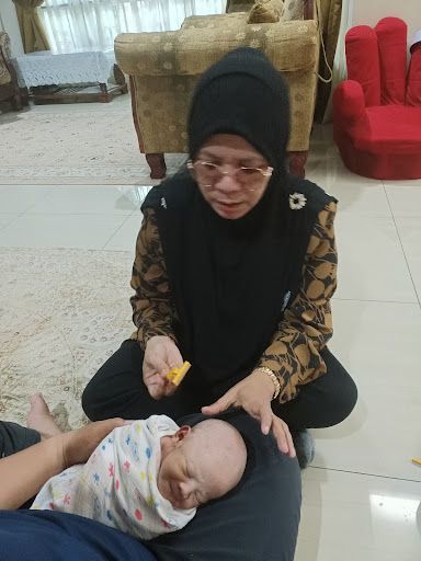Umi Bidan Urut Tradisional