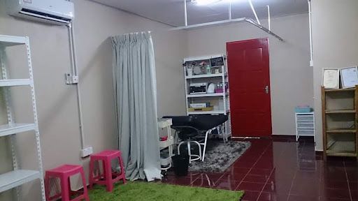 Urut & Bekam Lelaki Kuantan